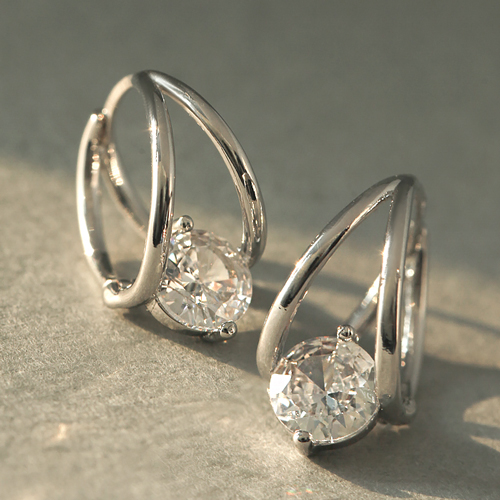 Free summer special price + free shipping★<br> <font color="red">14k gold★<br></font> Commie Round One Touch Ring Earring<br> EA2521