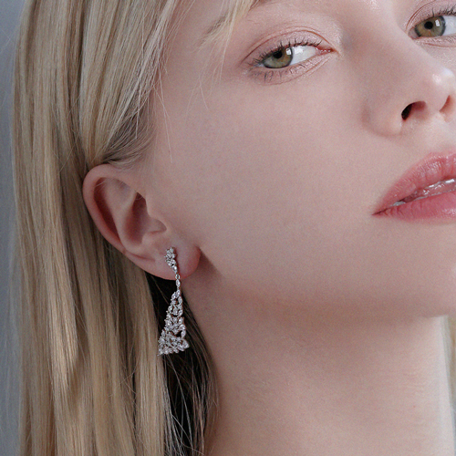 Today only this price★14k gold★<br> <font color="red">Star multiple outfits<br> 14k gold★</font><br> Chandelier Star Earring EA0612