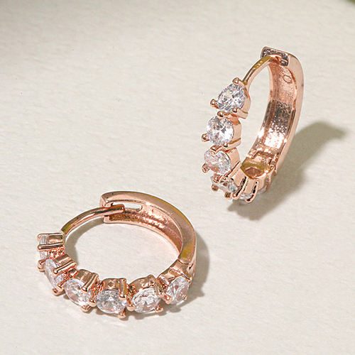 Free summer special price + free shipping★<br><font color="red"></font> Prong Crystal One Touch Ring Earring<br> EA3136