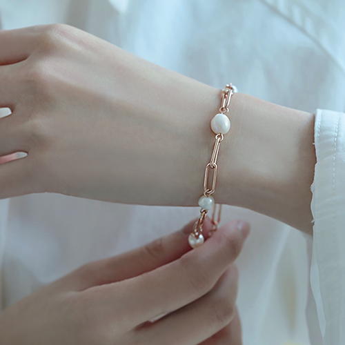 Summer Sale Special + Free Shipping★<br> <font color="red">primium freshwater pearl</font><BR> Deol freshwater pearl chain bracelet<BR> BA0472