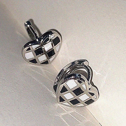 Fall in SALE + Free Shipping★ <font color="red"><br>14K★</font><br> Check heart one-touch ring earring<br> EA3203